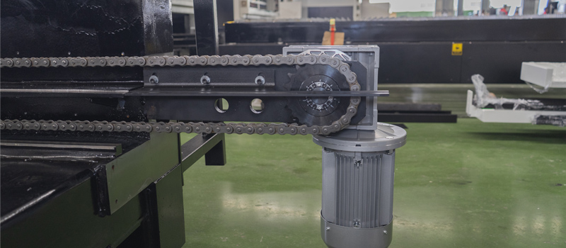 單平臺(tái)板管一體激光切割機(jī)-系統(tǒng)與傳動(dòng)強(qiáng)強(qiáng)聯(lián)合 單平臺(tái)板管一體激光切割機(jī)-系統(tǒng)與傳動(dòng)強(qiáng)強(qiáng)聯(lián)合