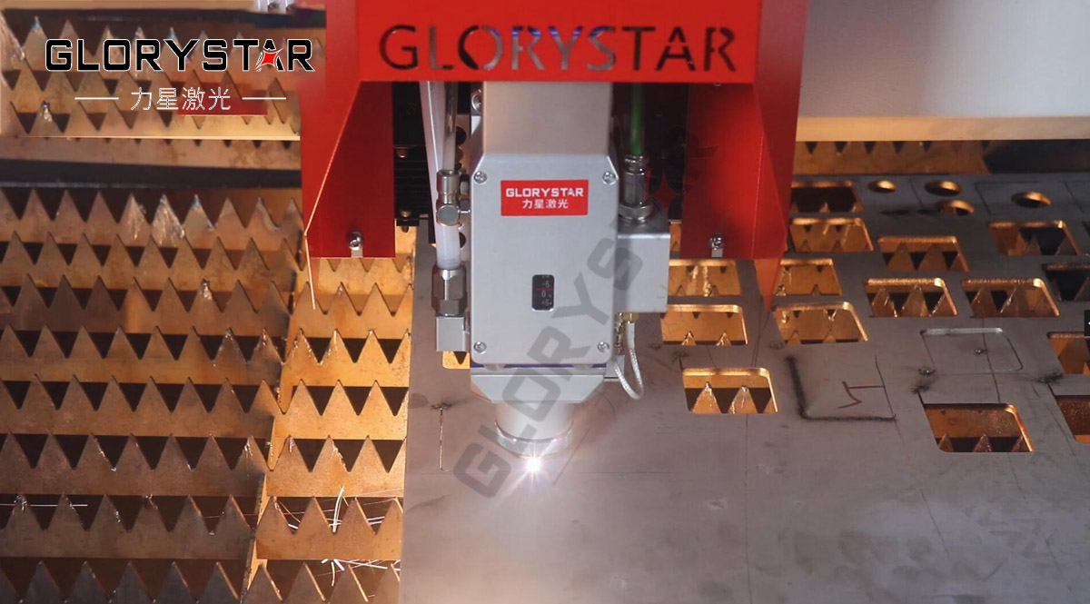 光纖激光切割機在家電五金行業(yè)的應(yīng)用解決方案 光纖激光切割機在家電五金行業(yè)的應(yīng)用解決方案