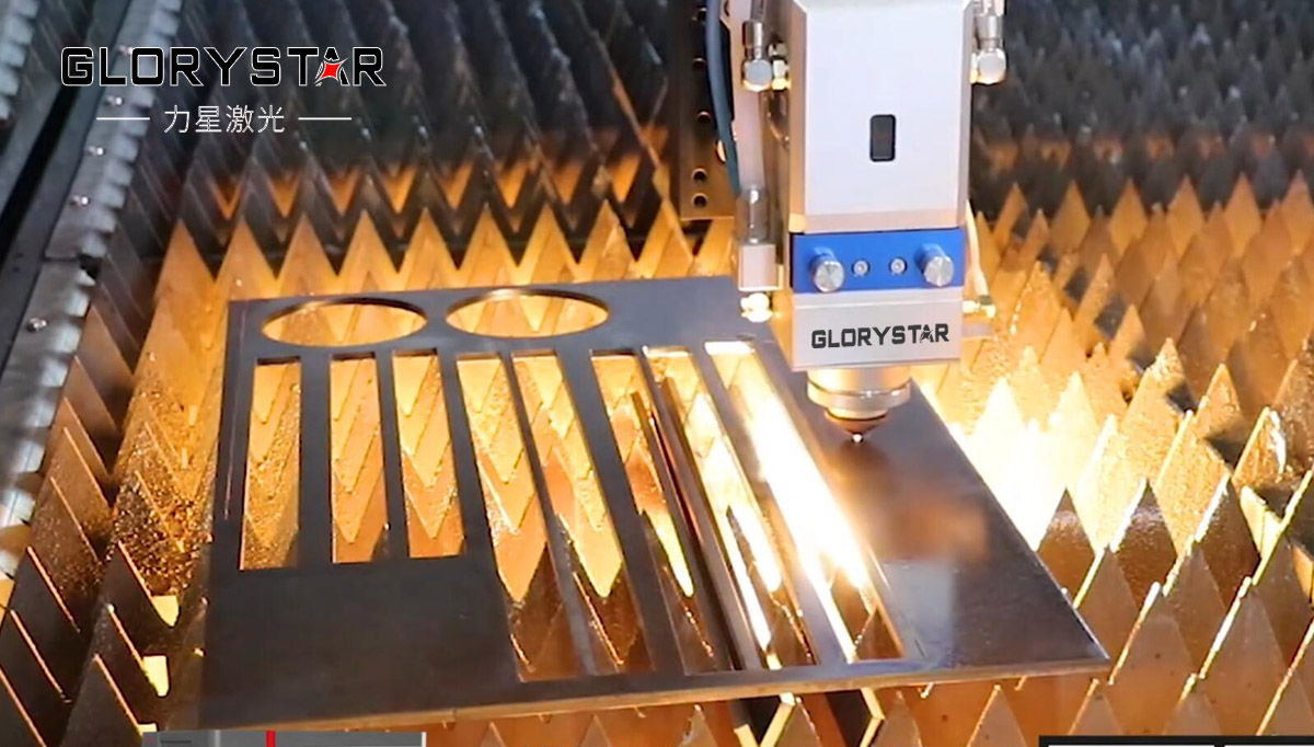 激光切割機除塵/抽風(fēng)系統(tǒng)的重要性及方法解析