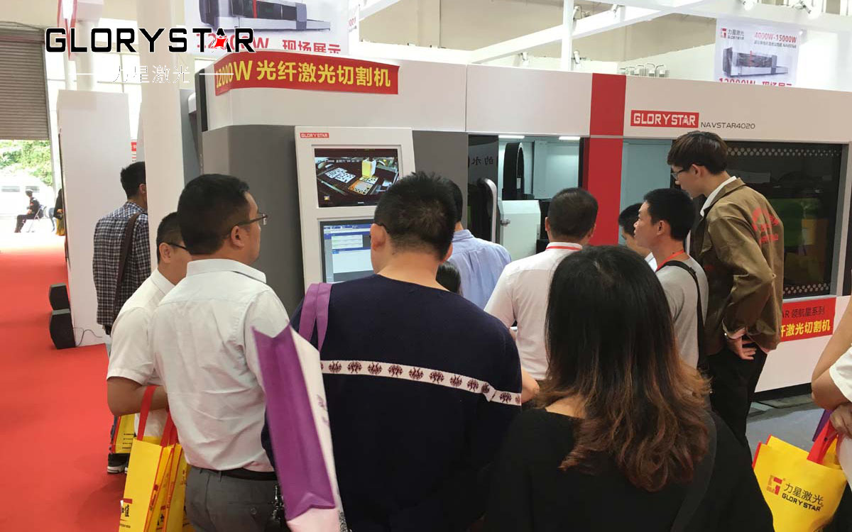 高功率光纖激光切割機亮相深圳國際金屬成型機床展 高功率光纖激光切割機亮相深圳國際金屬成型機床展