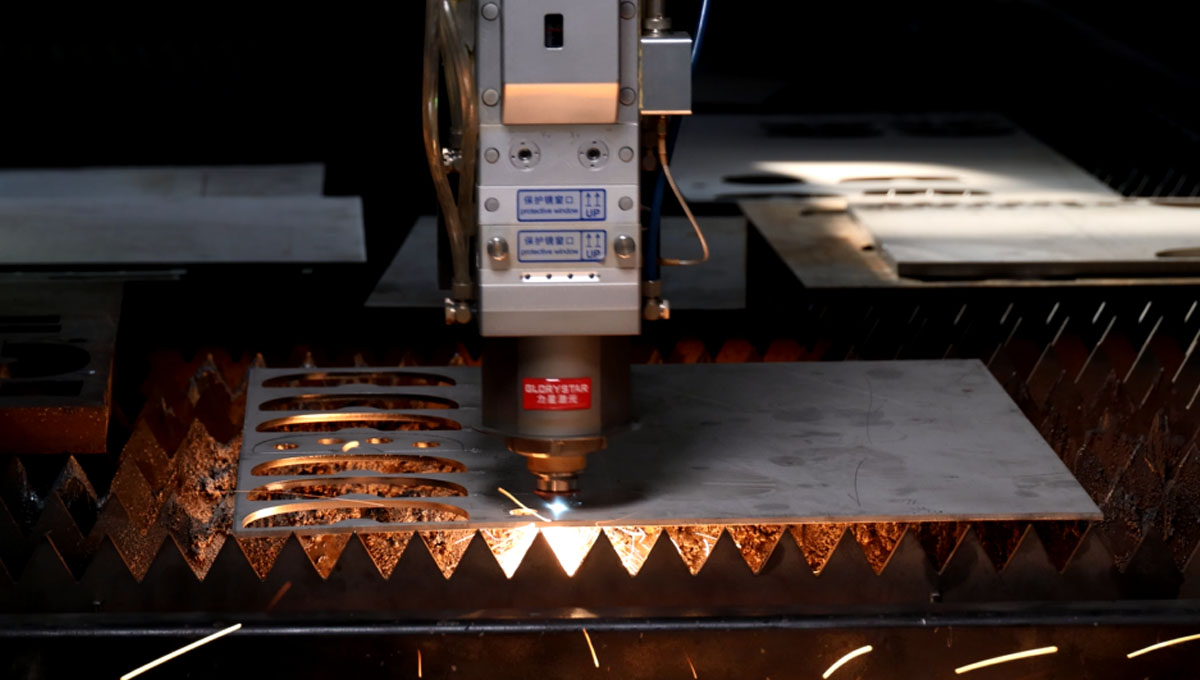 激光切割拐角出現(xiàn)毛刺怎么辦?2個(gè)方法就搞定 激光切割拐角出現(xiàn)毛刺怎么辦?2個(gè)方法就搞定