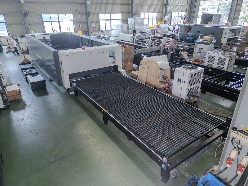 激光切割機保護鏡使用壽命及影響因素分析 激光切割機保護鏡使用壽命及影響因素分析