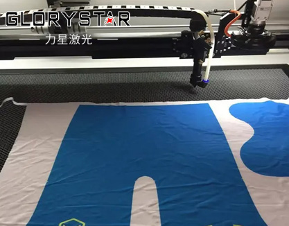 激光切割機加工技術在服裝行業(yè)的應用解決方案