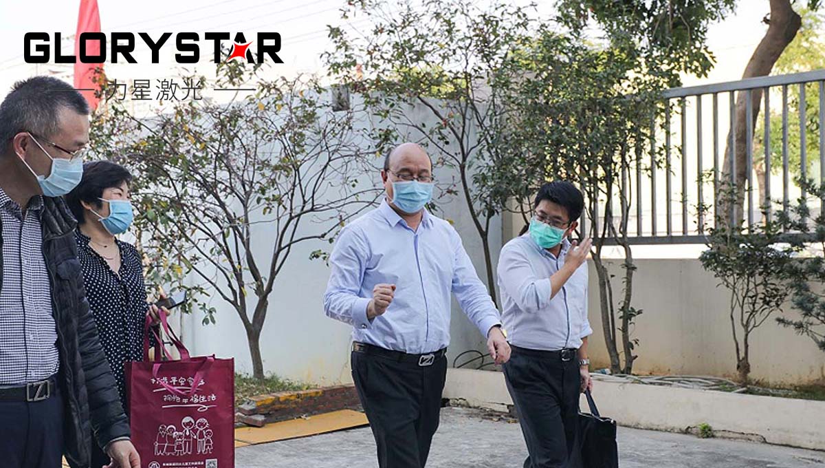 戰(zhàn)疫快報(bào)|東城街道黨委書(shū)記劉林宏等領(lǐng)導(dǎo)蒞臨力星激光